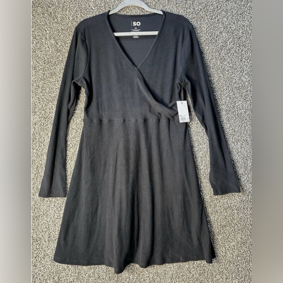 SO Wrap Skater Dress SZ XL NWT - Picture 2 of 5